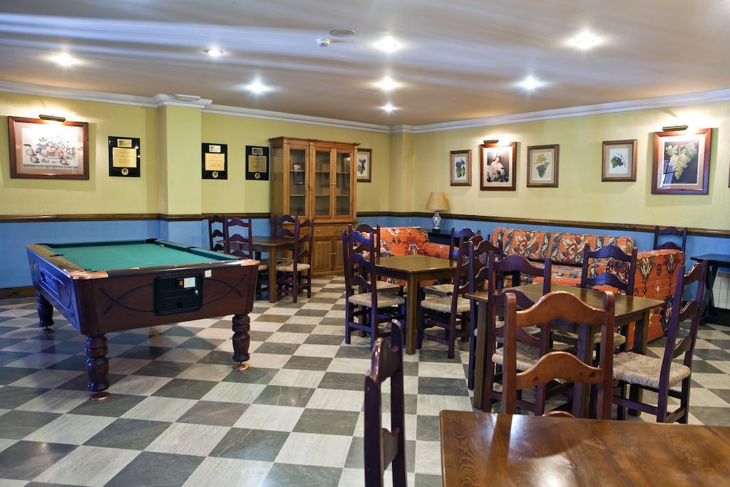 Hotel Apartamentos Trevenque Сиера Невада Екстериор снимка