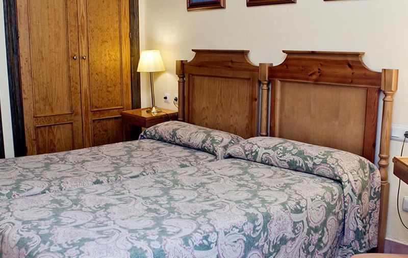 Hotel Apartamentos Trevenque Сиера Невада Екстериор снимка